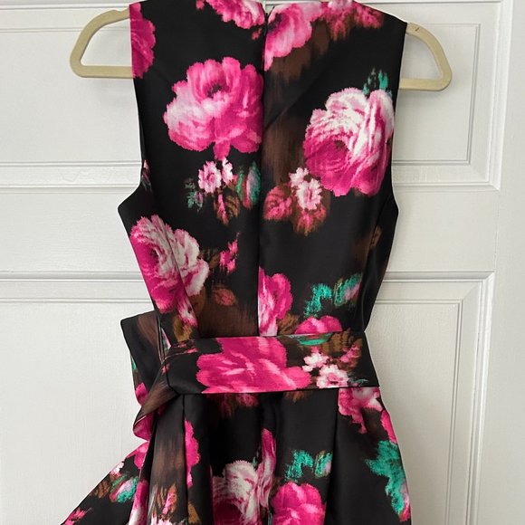 TAHARI Arthur S. Levine Dress - Picture 5 of 6